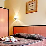 Kraft Hotel 4*