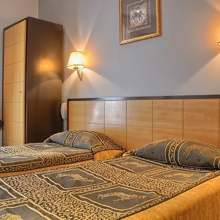 Kraft Hotel