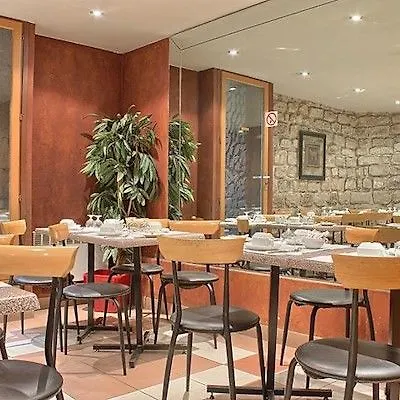 Kraft 4* París